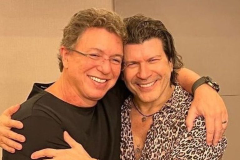 Paulo Ricardo presta homenagem a Boninho; confira