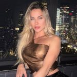 Gabi Martins deslumbrante em Nova York; cantora encanta fãs no Instagram