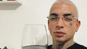 Mc Guimê sozinho? Que nada! Olha como ele curtiu o aniversário de 30 anos