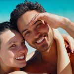 Larissa Manoela troca juras de amor com André Luiz Frambach; incondicional