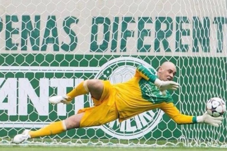 Tirou onda! Marcos goleiro provoca Felipe Neto nas redes sociais; confira