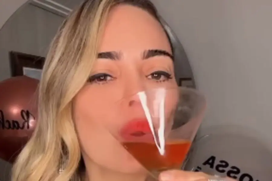 Tirou onda! Veja a reação de Rachel Sheherazade após Jenny Miranda deixar ‘A Fazenda 15’