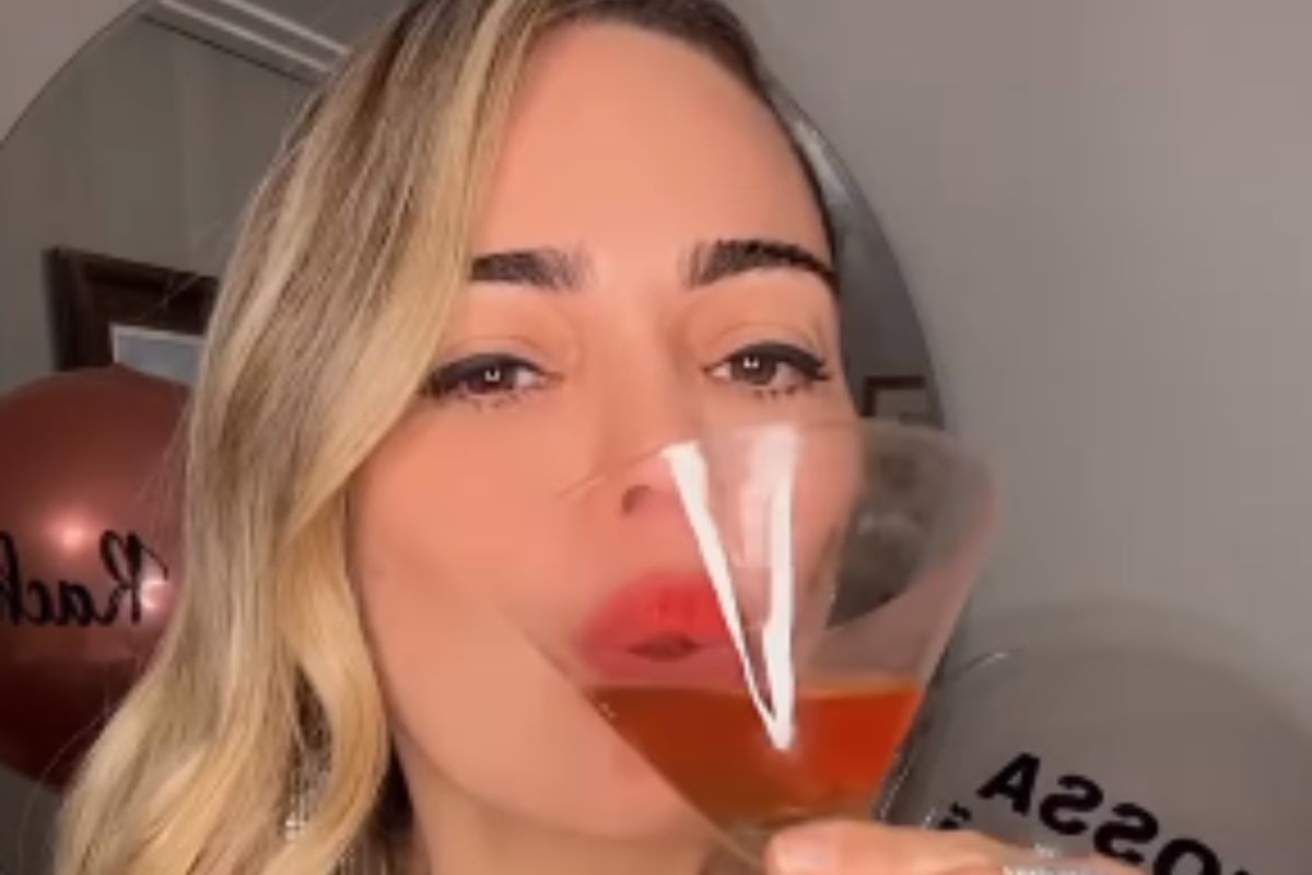 Tirou onda! Veja a reação de Rachel Sheherazade após Jenny Miranda deixar ‘A Fazenda 15’