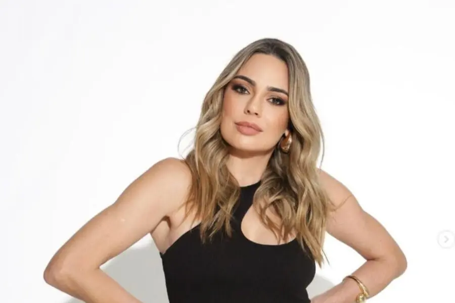 Rachel Sheherazade com intensidade; veja como fãs reagiram