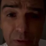 Tadeu Schmidt viraliza em vídeo no escuro; veja o que houve