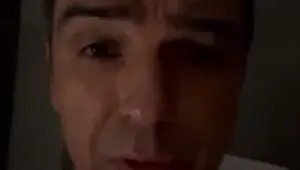 Tadeu Schmidt viraliza em vídeo no escuro; veja o que houve