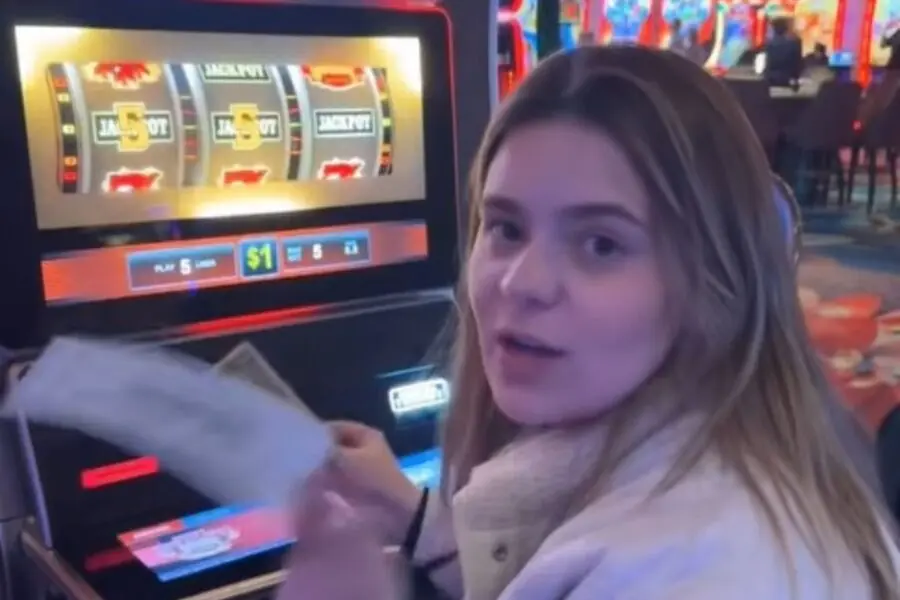 Viih Tube comemora prêmio no cassino em Las Vegas; veja quanto ela faturou