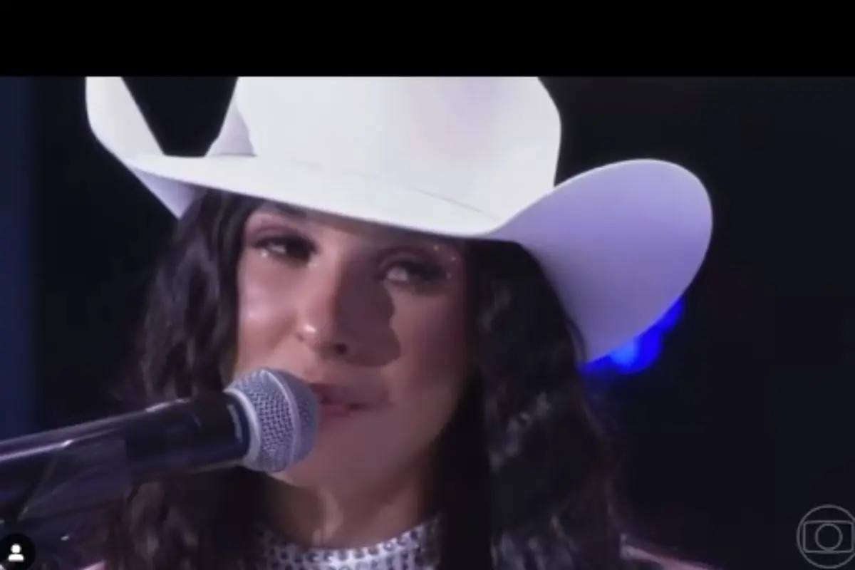 Ana Castela: boiadeira viraliza com Roberto Carlos e emociona; veja Ana Castela: boiadeira viraliza com Roberto Carlos e emociona; veja