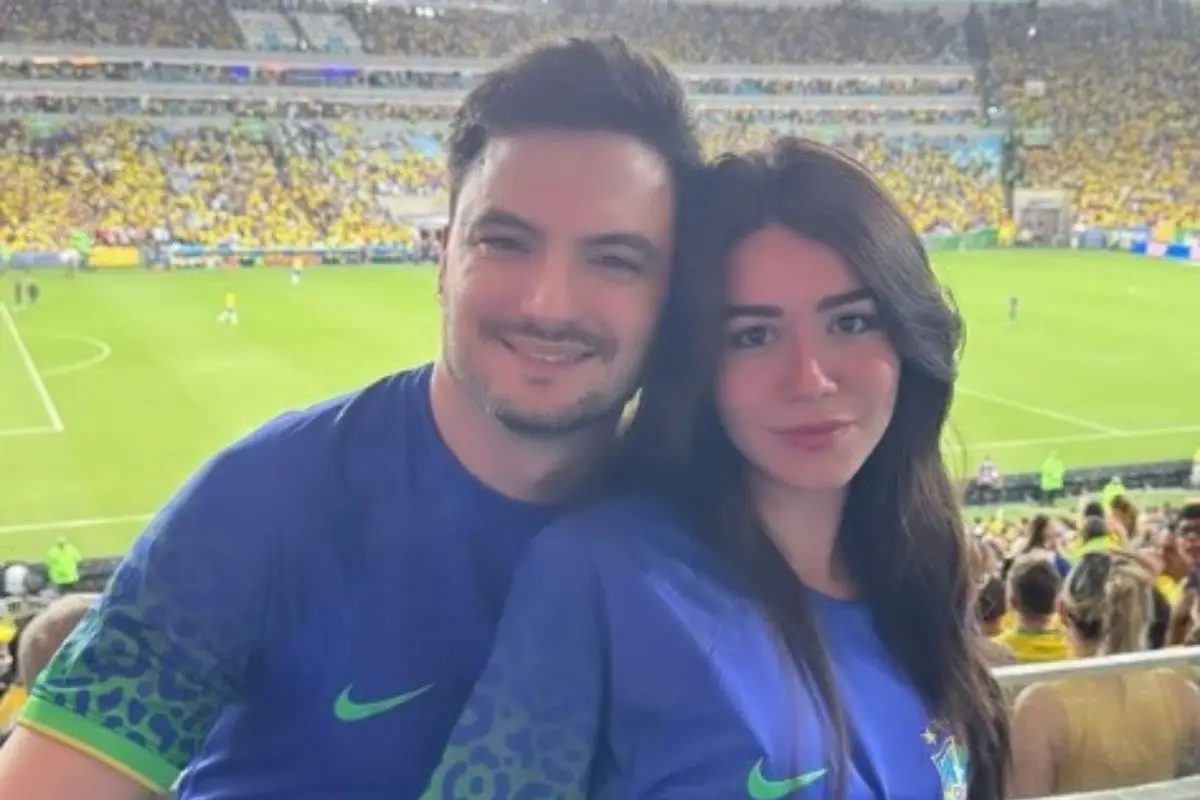 Felipe Neto ‘oficializa’ namoro na virada do ano; confira Felipe Neto ‘oficializa’ namoro na virada do ano; confira