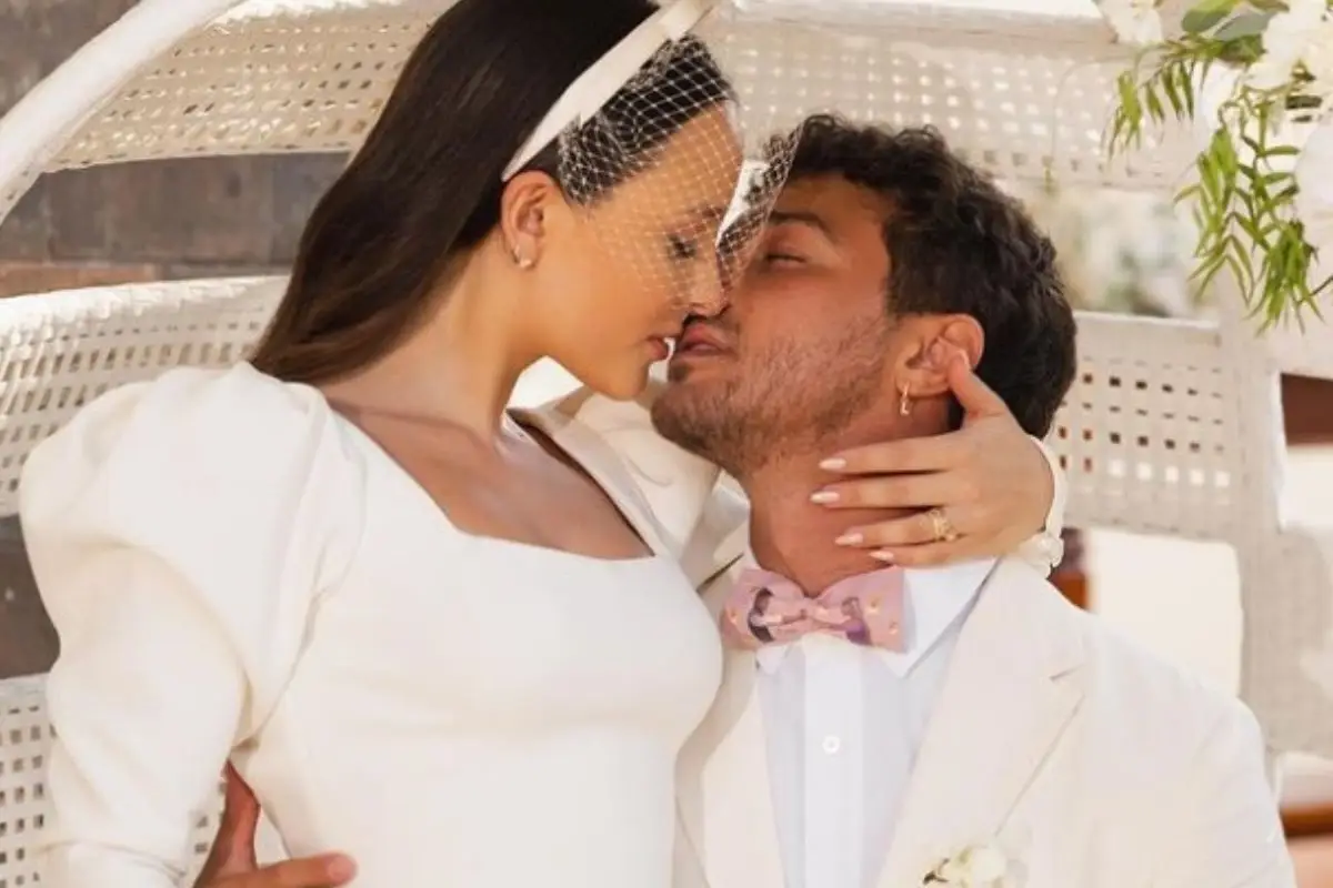 Larissa Manoela e André comemoram Bodas de Beijinho; confira Larissa Manoela e André comemoram Bodas de Beijinho; confira