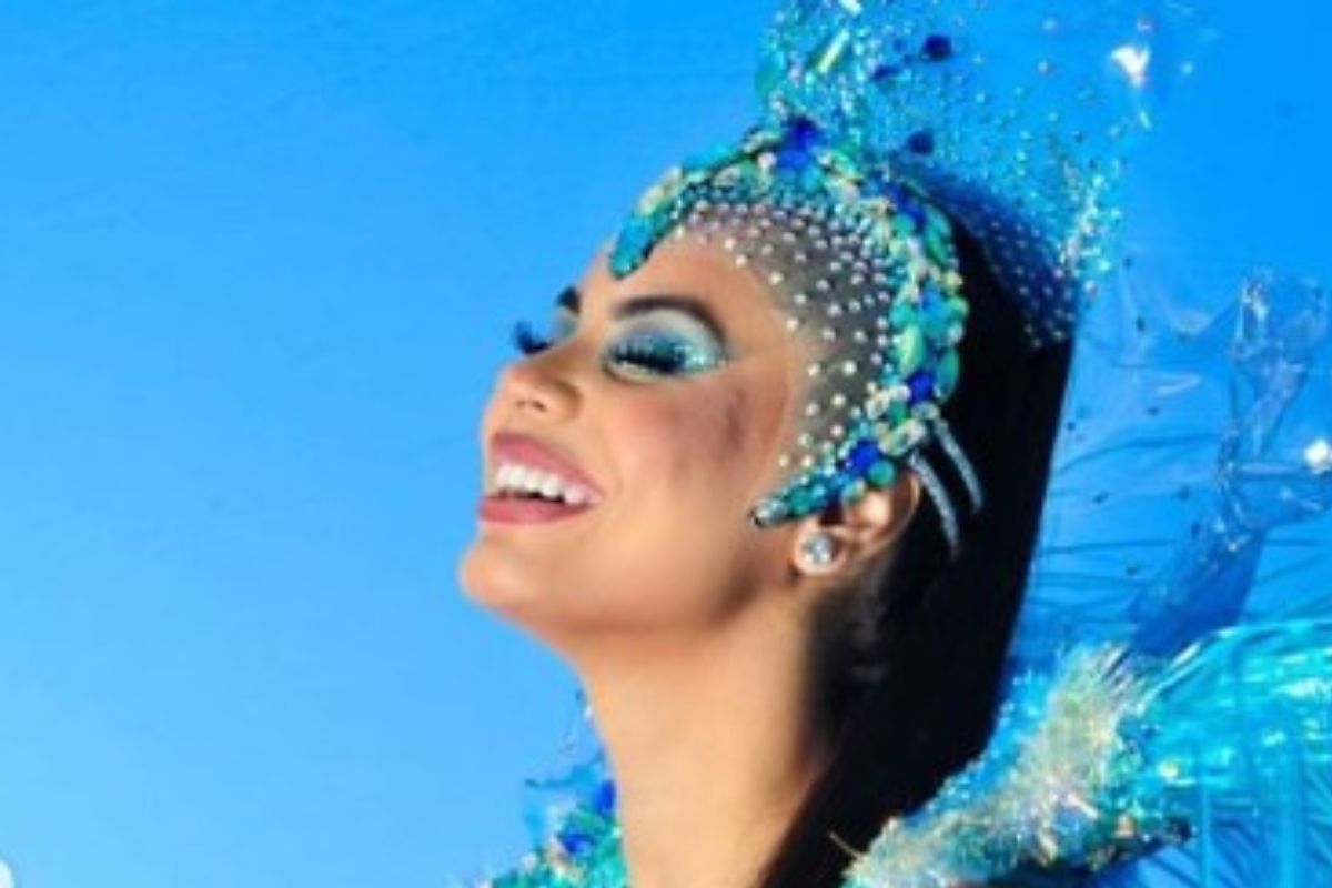 Lexa arrasa em visual durante bloco de carnaval no Rio; veja. Foto: Reprodução Instagram