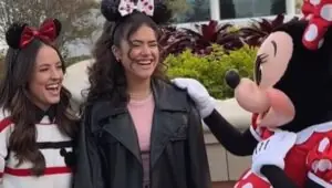 Maisa Silva e Larissa Manoela: encontro viraliza na web. Foto: Reprodução Instagram