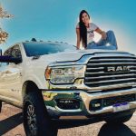 RAM ostentação! Veja quanto a influencer Rafa Borges gasta para manter o carro. Foto: Reprodução Instagram