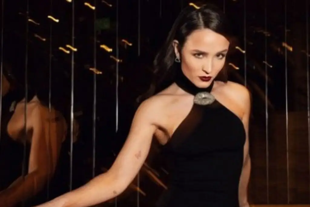 Que luxo! Larissa Manoela arrasa em fotos de campanha. Imagem: Instagram