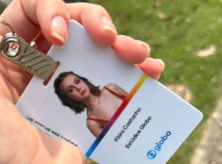 Klara Castanho comemora novela e ganha apoio especial. Imagem: Instagram