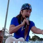 Bell Marques realiza sonho de fã no trio elétrico; veja vídeo. Imagem: Reprodução Instagram