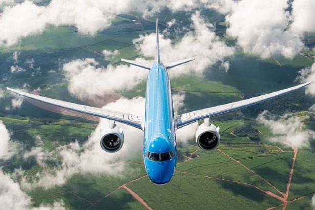Embraer comemora recorde de R$ 165 bi nos pedidos em meio a incertezas. Imagem: Divulgação Embraer