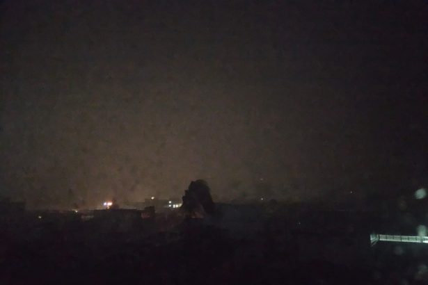 Apagão no Vale do Paraíba: queda de torres deixa cidades no escuro. Imagem; grupos de WhatsApp