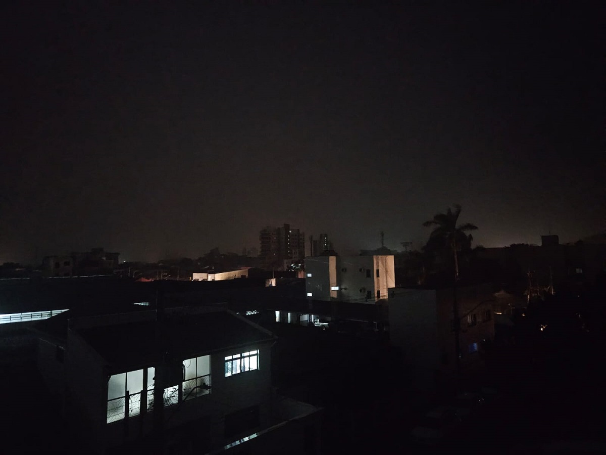Apagão no Vale do Paraíba: queda de torres deixa cidades no escuro. Imagem; grupos de WhatsApp