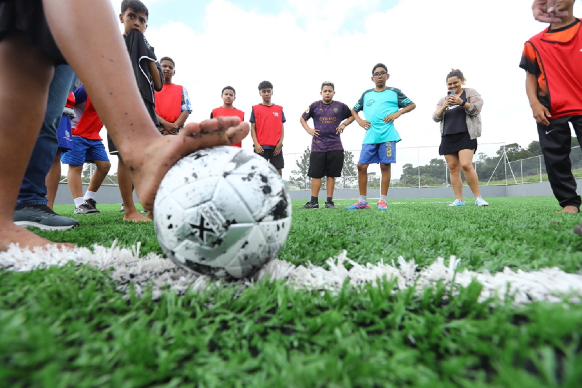 Praça na Vila Adriana custa R$ 1,3 mi, ganha campo e parque. Imagem: Claudio Vieira/PMSJC