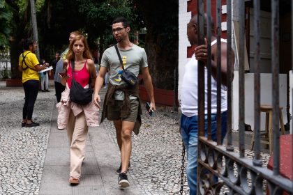 Pé-de-Meia Licenciaturas: saiba como e até quando se inscrever. Imagem: Tânia Rêgo/Ag. Brasil