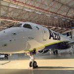 Embraer entrega dois aviões à Azul, em negócio de R$ 3 bilhões. Imagem: Divulgação Embraer - diariosp.com.br Embraer entrega dois aviões à Azul, em negócio de R$ 3 bilhões. Imagem: Divulgação Embraer