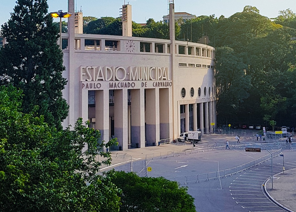 Pacaembu: insegurança na piscina gera prejuízo de R$ 10 mil. Imagem: Allegra Pacaembu
