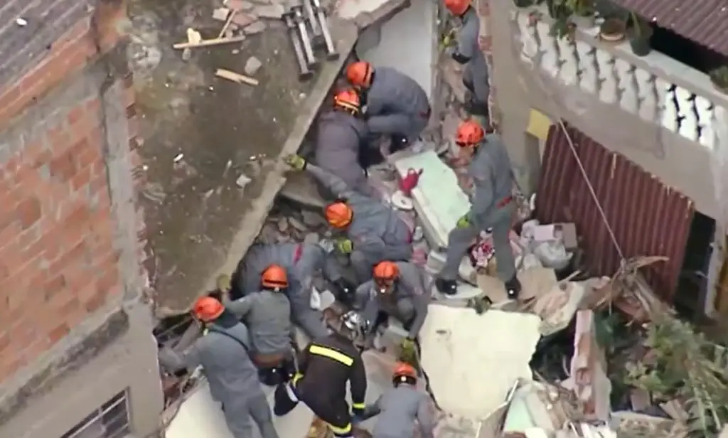 Bebê de 4 meses morr4 após casa desabar em São Paulo. Imagem: Reprodução TV Globo