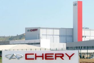 Chery: ex-trabalhadores da fábrica de Jacareí vão receber R$ 318 mil. Imagem: Divulgação Chery