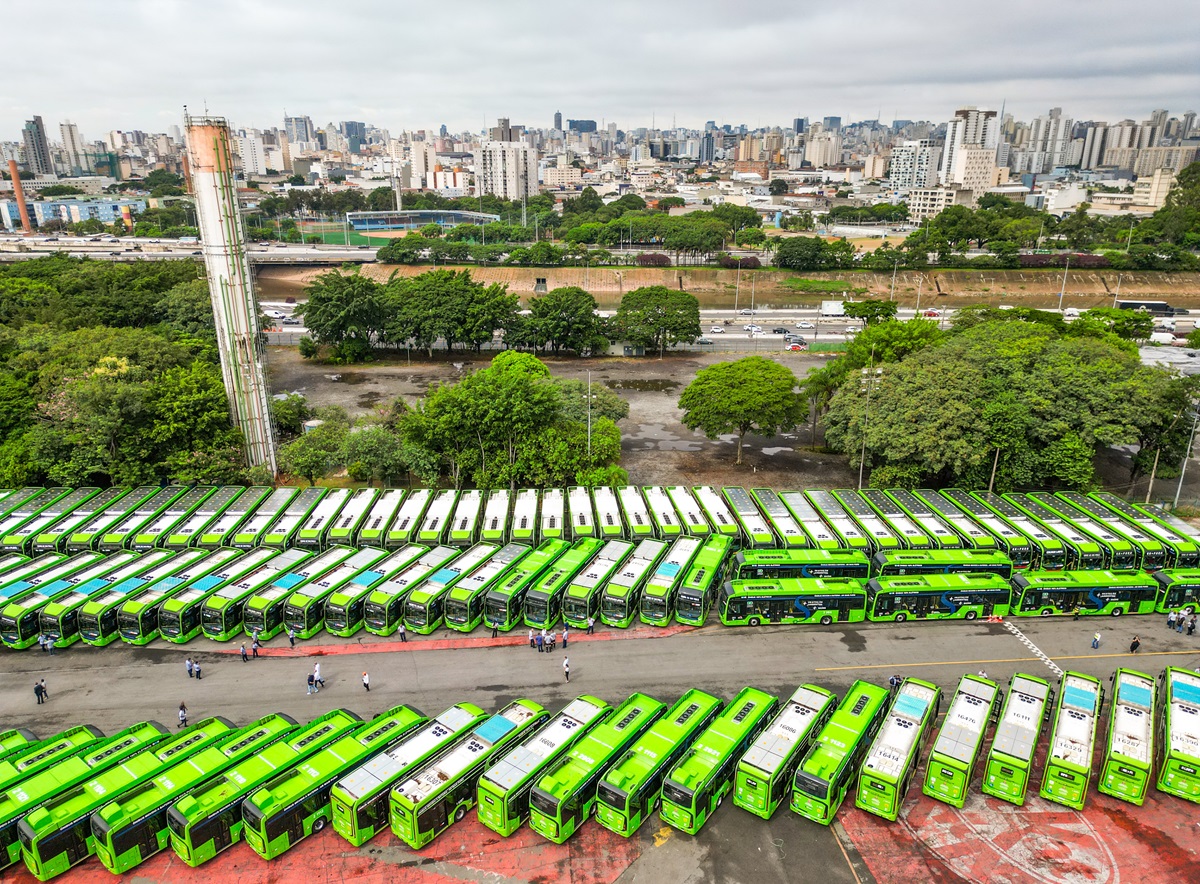 São Paulo anuncia R$ 1,4 bi junto ao BID para mais ônibus elétricos. Imagem: Divulgação