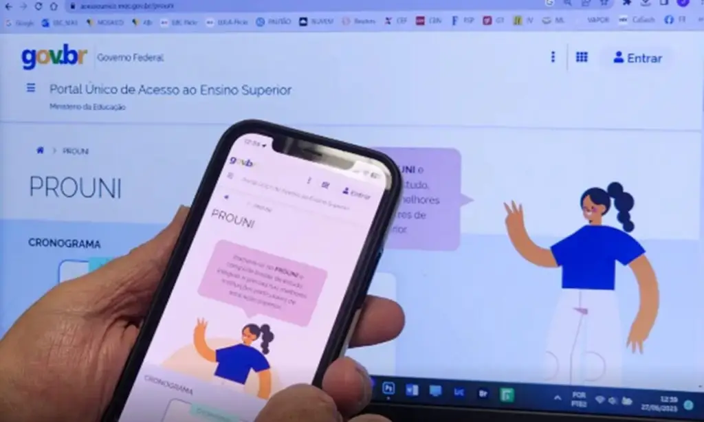 Prouni: estudantes têm até essa sexta (11) para entregar documentos. Imagem: Rafa Neddermeyer/Agência Brasil