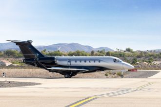 Após anunciar déficit, Embraer anuncia R$ 151 bi em encomendas. Imagem: Divulgação Embraer