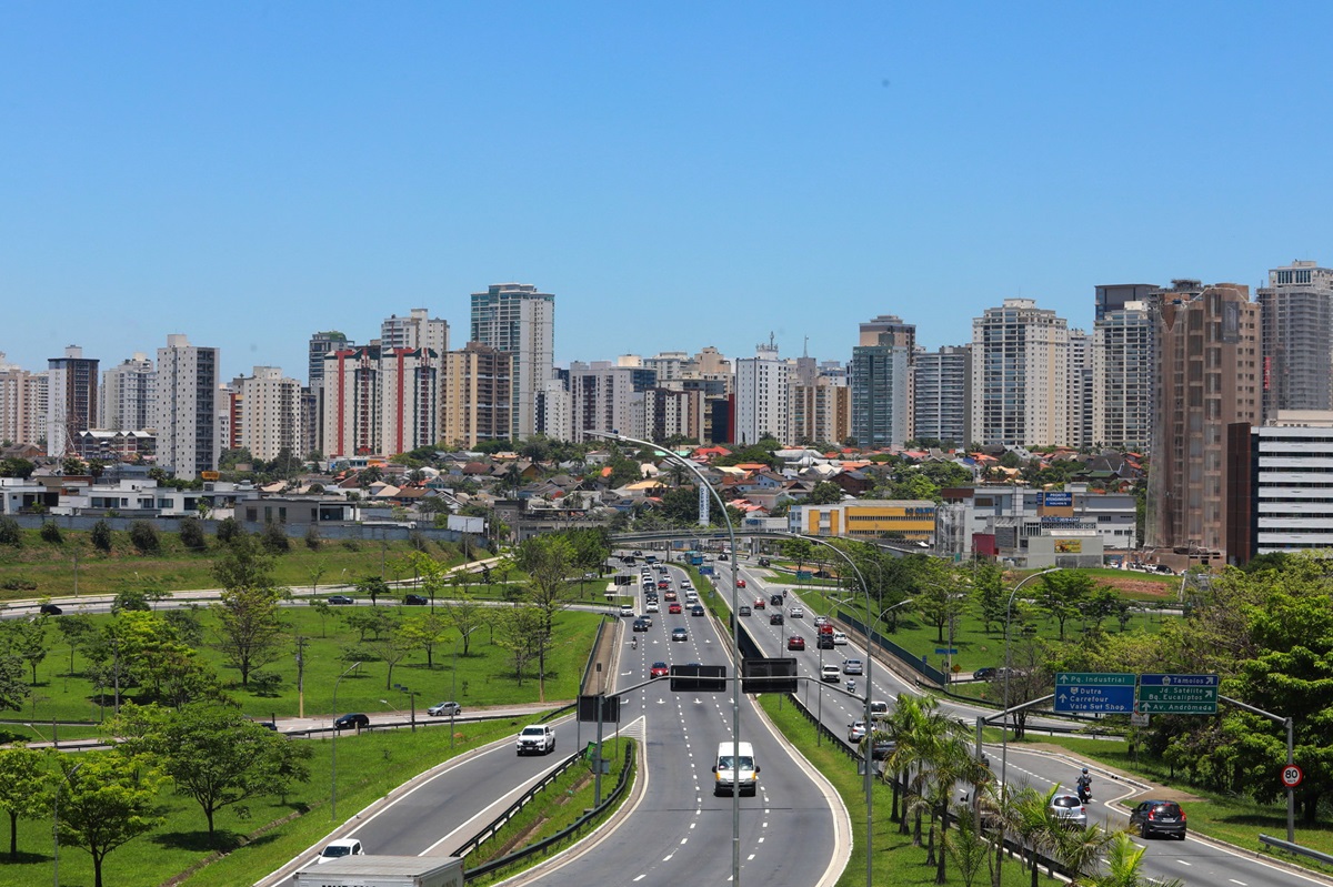 Concurso em São José tem salários de até R$ 4,9 mil, confira. Imagem: Claudio Vieira/PMSJC