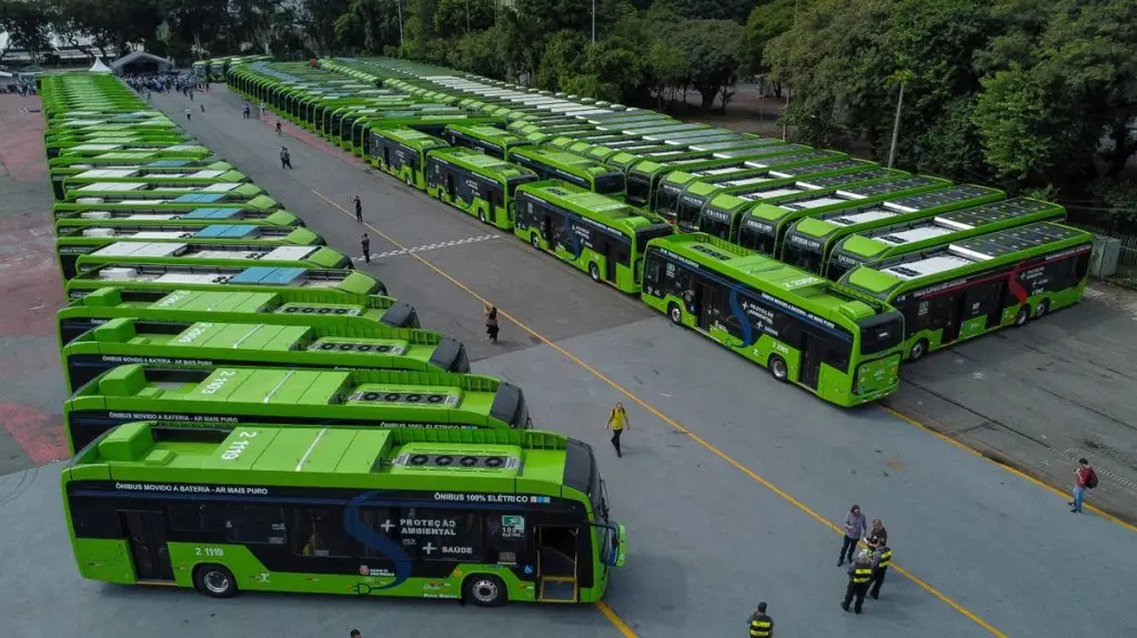 Após atacar ônibus em SP, homem é preso em flagrante. Imagem: prefeitura de São Paulo
