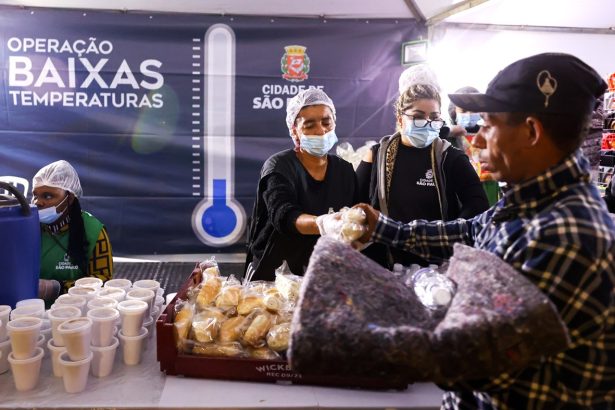 Com baixas temperaturas, SP intensifica ajuda a pessoas em vulnerabilidade. Imagem: Prefeitura de São Paulo