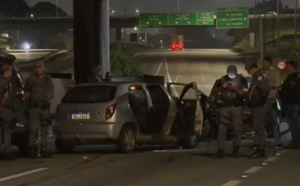 Perseguição policial em SP dura 100 quilômetros e ladrão perde a vida. Imagem: Reprodução TV Globo