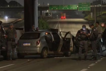 Perseguição policial em SP dura 100 quilômetros e ladrão perde a vida. Imagem: Reprodução TV Globo