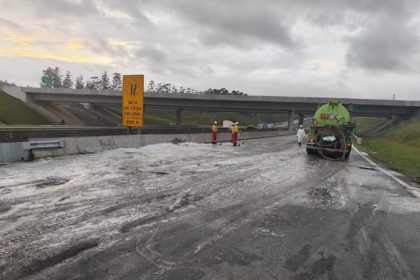 Rio Paraíba é atingido com 22 mil litros de etanol após acidente. Reprodução. Imagem: Divulgação PRE