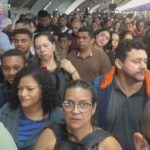 Trem atrasa e transporte vira 'caos' nesta manhã em São Paulo. Imagem: Reprodução TV Globo