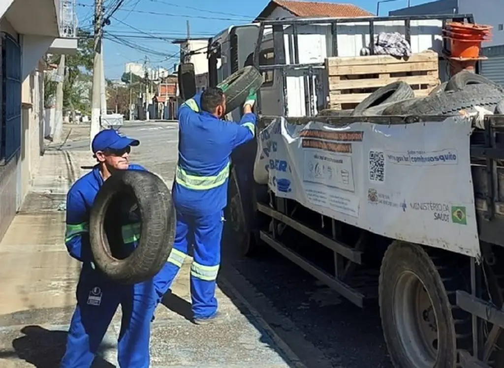 Dengue: São José recolhe 1,54 tonelada de objetos em operação. Imagem: PMSJC