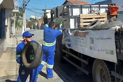 Dengue: São José recolhe 1,54 tonelada de objetos em operação. Imagem: PMSJC