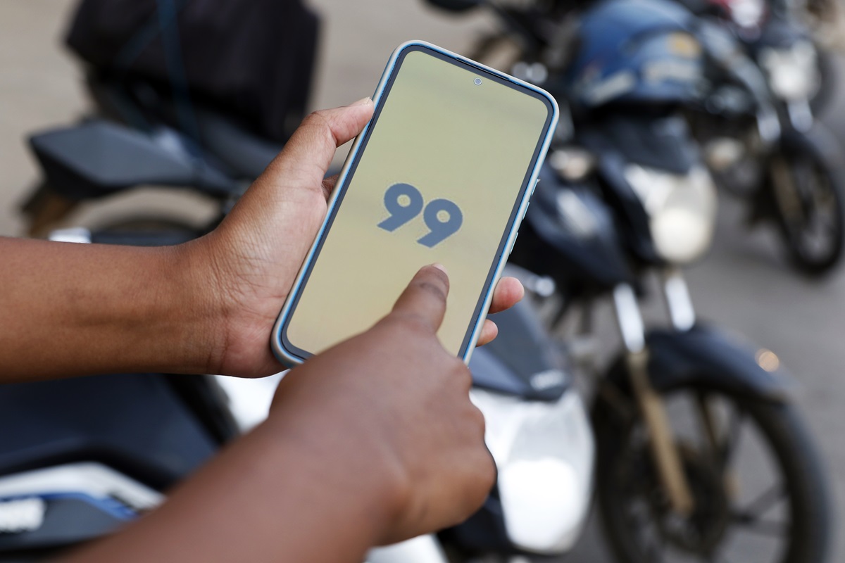 Mototáxis: lei estadual sancionada reforça decisão da prefeitura de proibir transporte. Imagem: Bruno Peres/Ag. Brasil