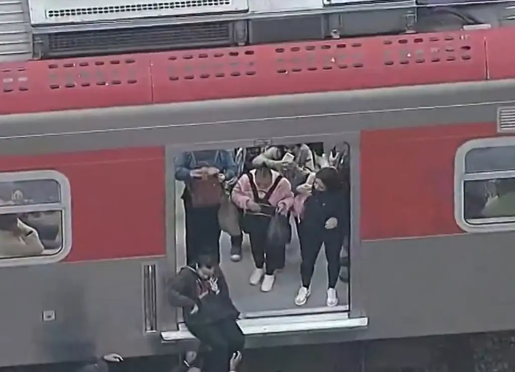 Usuários de trem em SP ganha wi-fi em 41 estações. Imagem: Reprodução