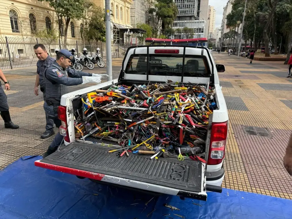 PM apreende mais de 9.000 armas brancas em São Paulo. Imagem: Governo de SP