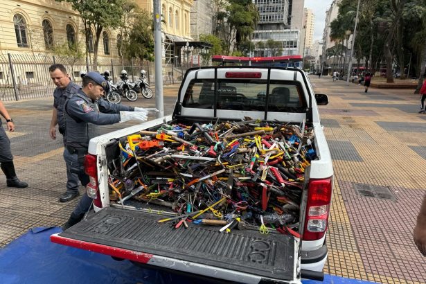 PM apreende mais de 9.000 armas brancas em São Paulo. Imagem: Governo de SP