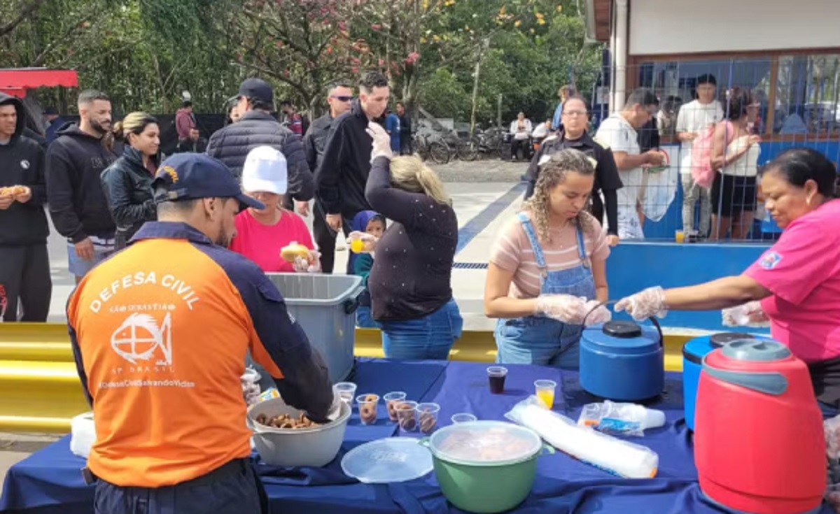 Travessia de balsa em Ilhabela chega a 4h, após 12h de paralisação. Imagem: Prefeitura de São Sebastião