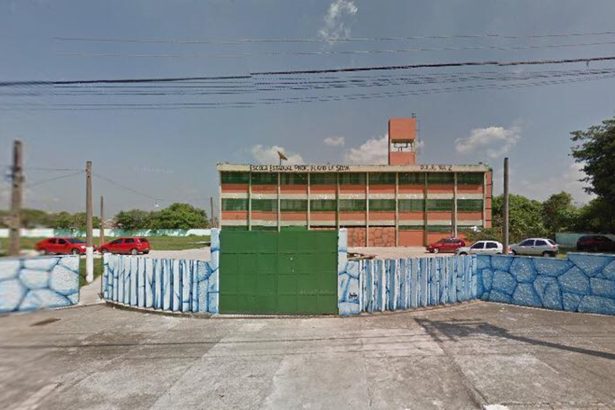 Dedo de aluna de 12 anos é decepado em escola de SP após 'brincadeira'. Imagem: Google