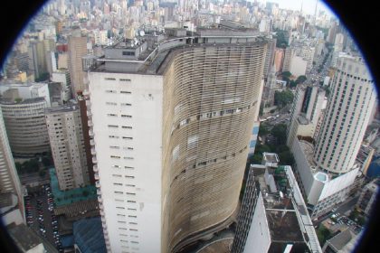 SP irá requalificar 16 prédios no centro e aporte chega a R$ 200 milhões. Imagem: Wikimedia Commons