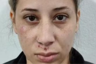 Dahesly Pires, 25 anos, é a 1ª presa por suspeita de ass@ssinato de ex-delegado. Imagem: Reprodução