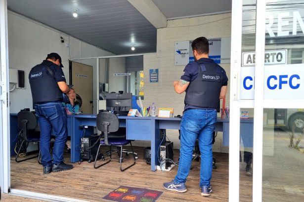 Autoescolas: Detran-SP cassa 121 credenciamentos em 2025. Imagem: Governo de SP